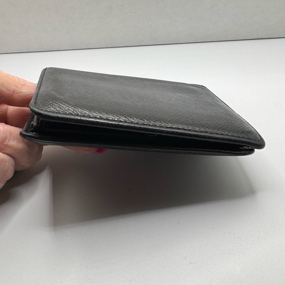 LOUIS VUITTON Black Taiga Porte Billets 3 Cartes Credit Wallet - Picture 6 of 16